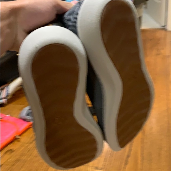 Clark’s Cloudstepper Shoes - Picture 3 of 3